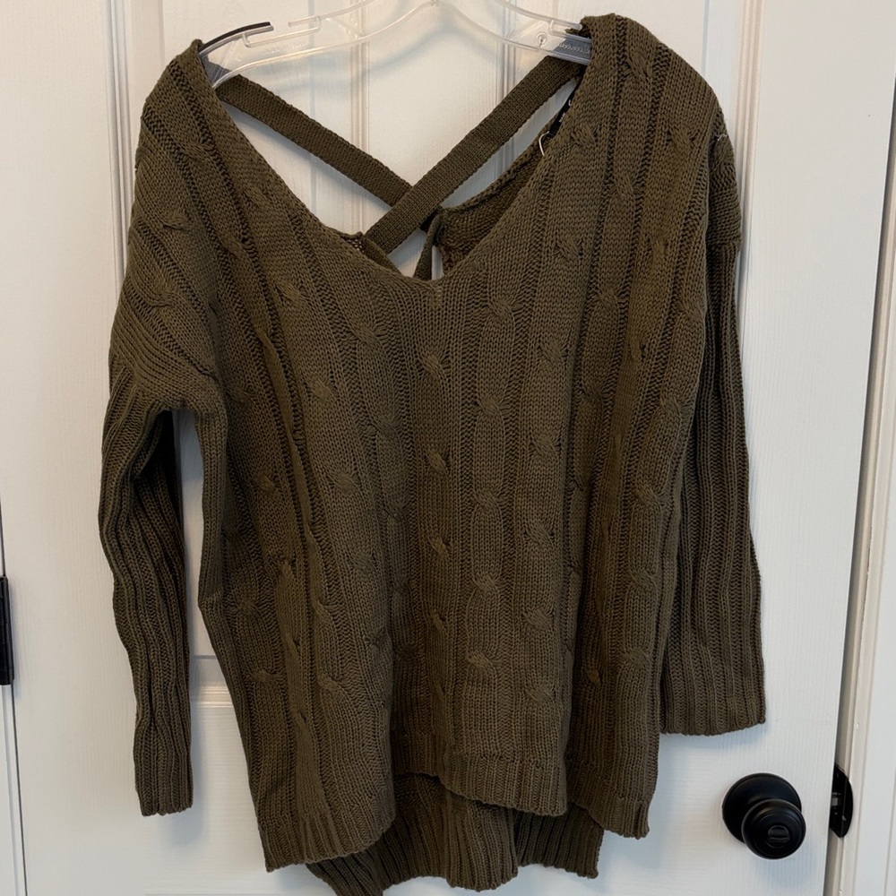 Simplee Apparel Olive V-Neck Cable Knit Sweater with Crisscross Back (NWT)